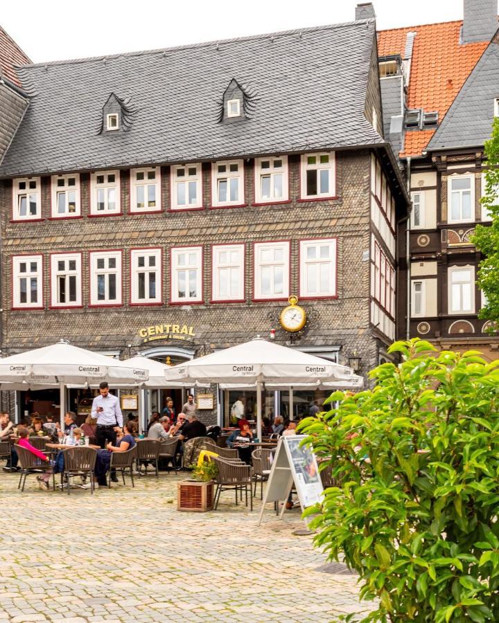 Marktplatz Гослар Екстер'єр фото